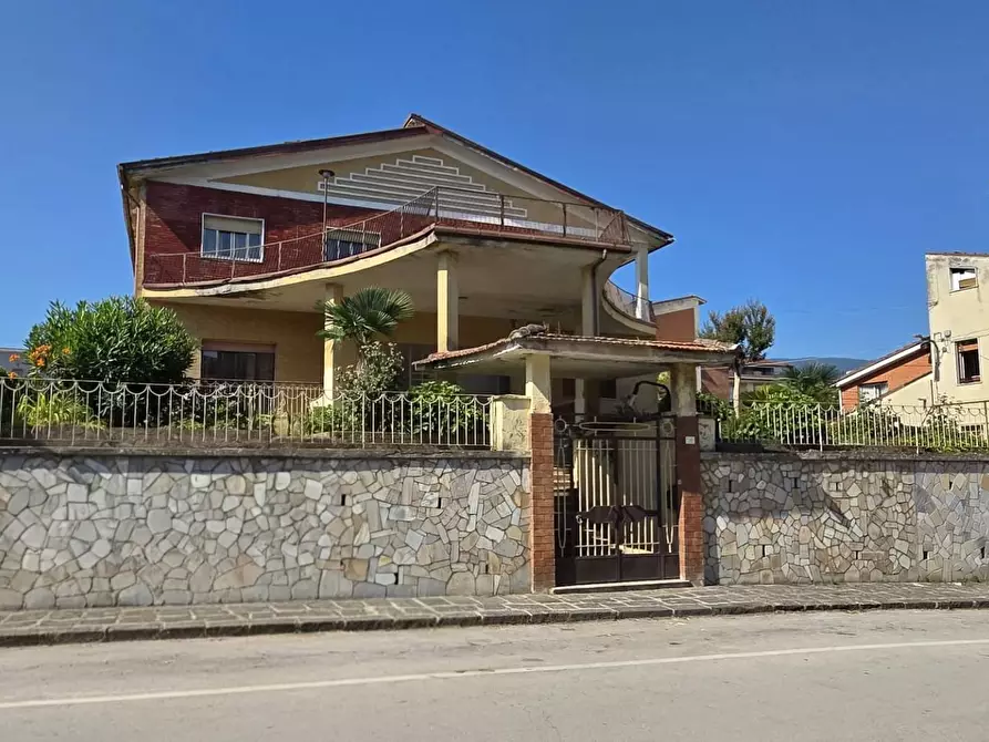 Immagine 33 di Villa in vendita  in via Capone 67 a Altavilla Irpina