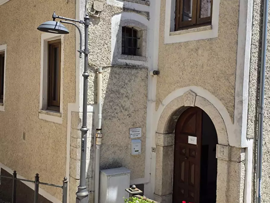 Immagine 2 di Casa semindipendente in vendita  in Via Petrarello 29 a Cassano Irpino