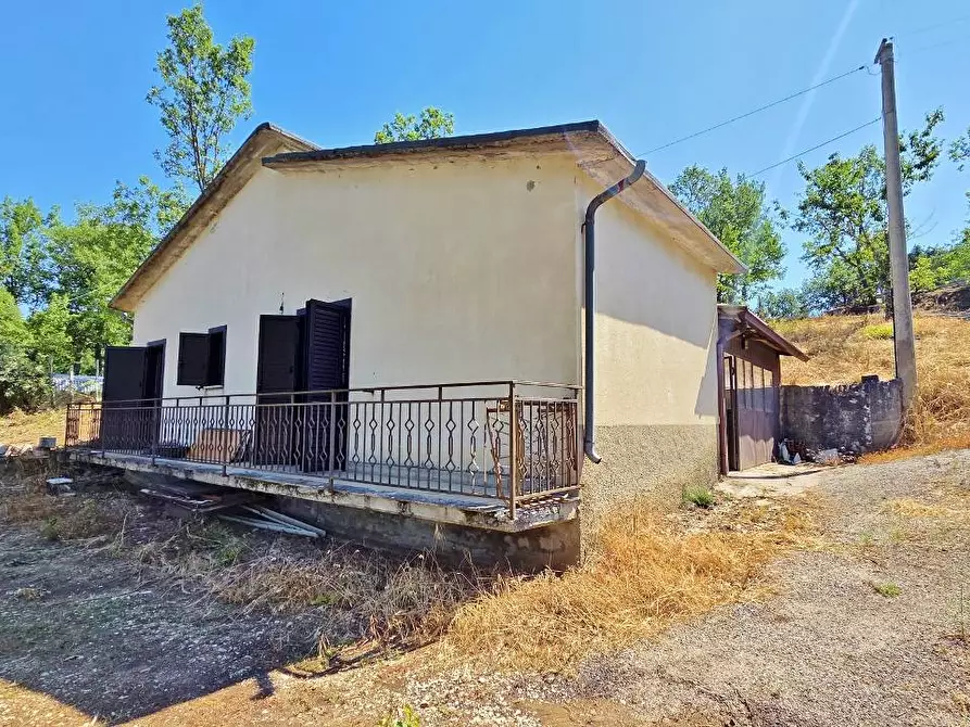 Immagine 3 di Casa indipendente in vendita  in Contrada Valle Grande a Sant'angelo Dei Lombardi