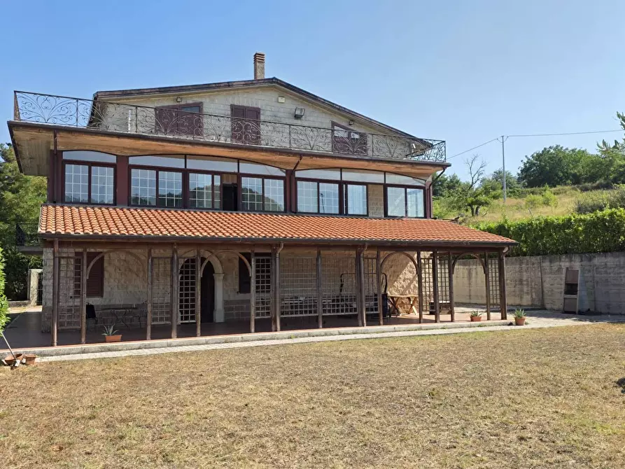 Immagine 2 di Villa in vendita  in Via Pezza Cancelli 4 a Montemarano