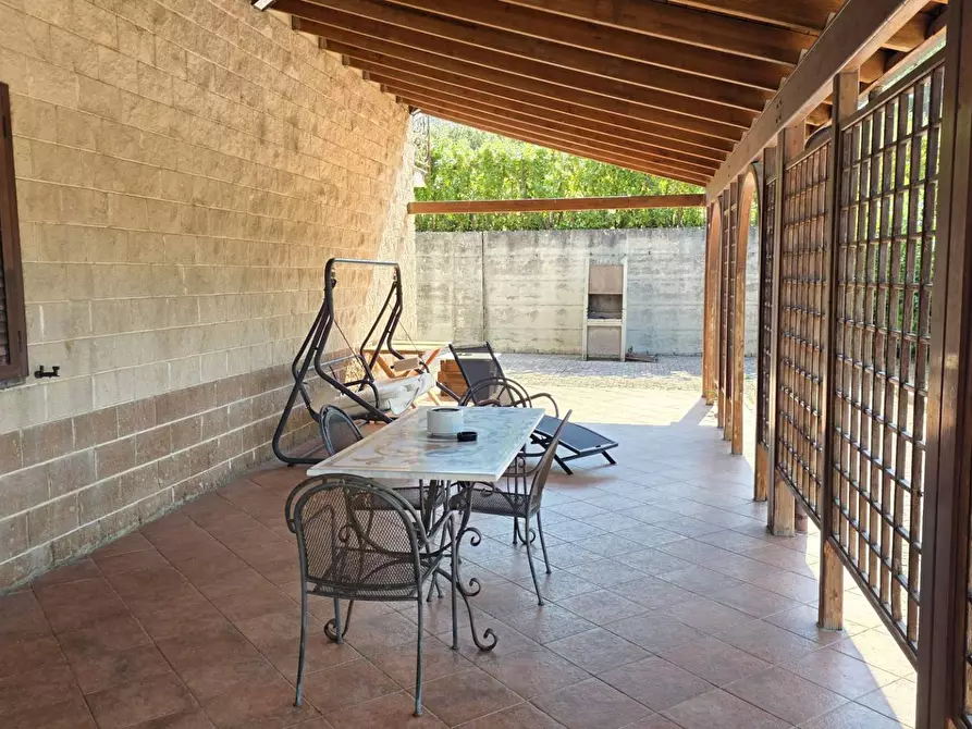 Immagine 7 di Villa in vendita  in Via Pezza Cancelli 4 a Montemarano