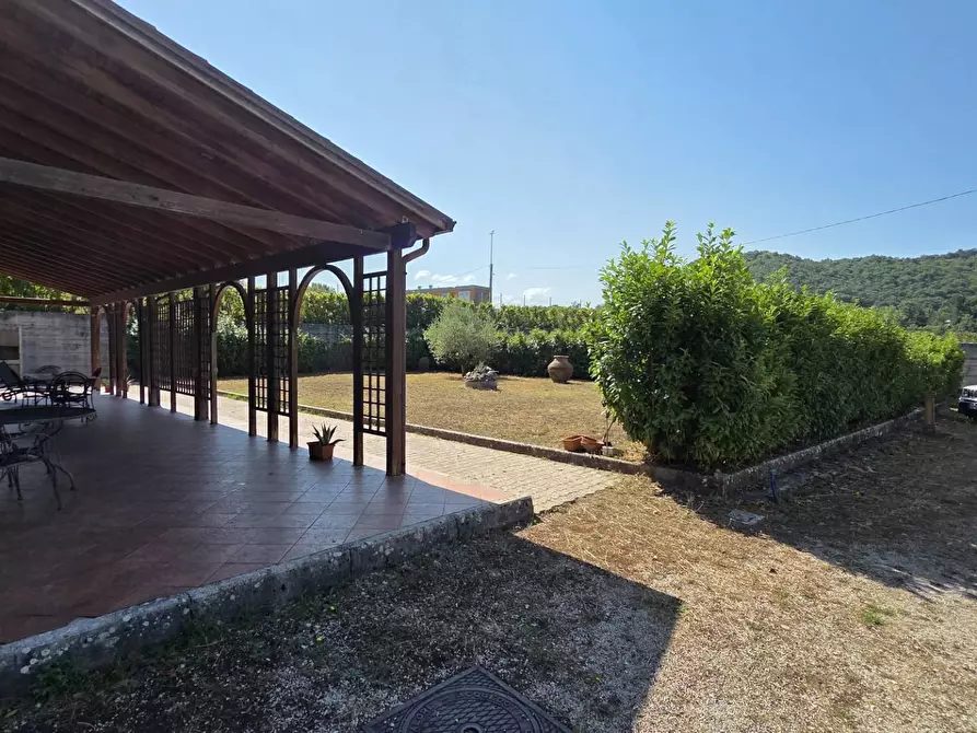 Immagine 10 di Villa in vendita  in Via Pezza Cancelli 4 a Montemarano