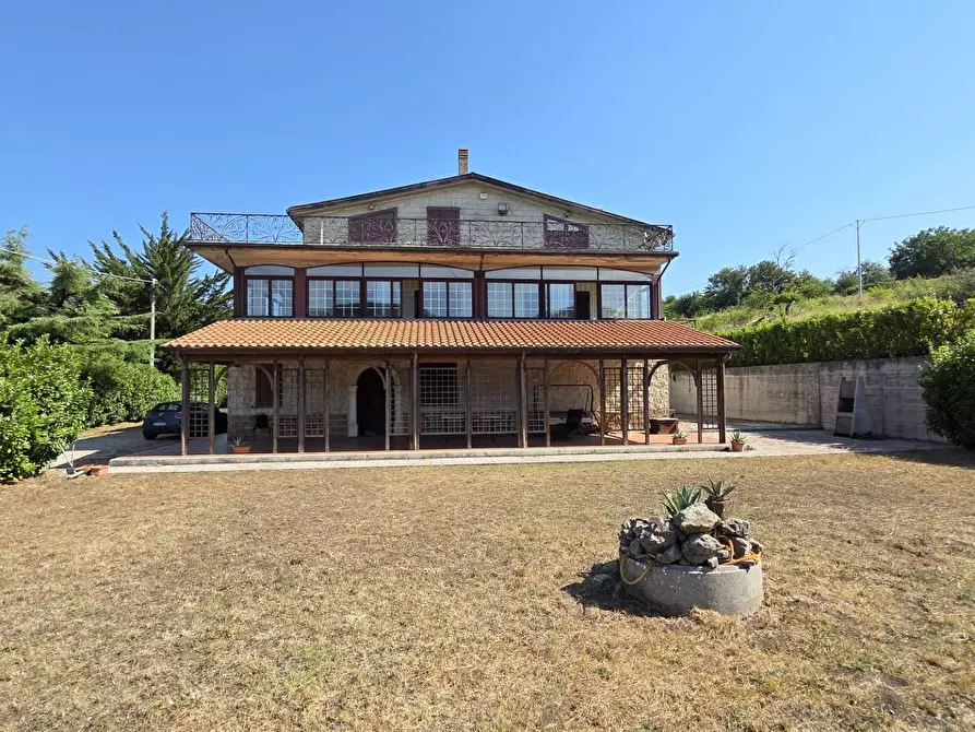 Immagine 1 di Villa in vendita  in Via Pezza Cancelli 4 a Montemarano
