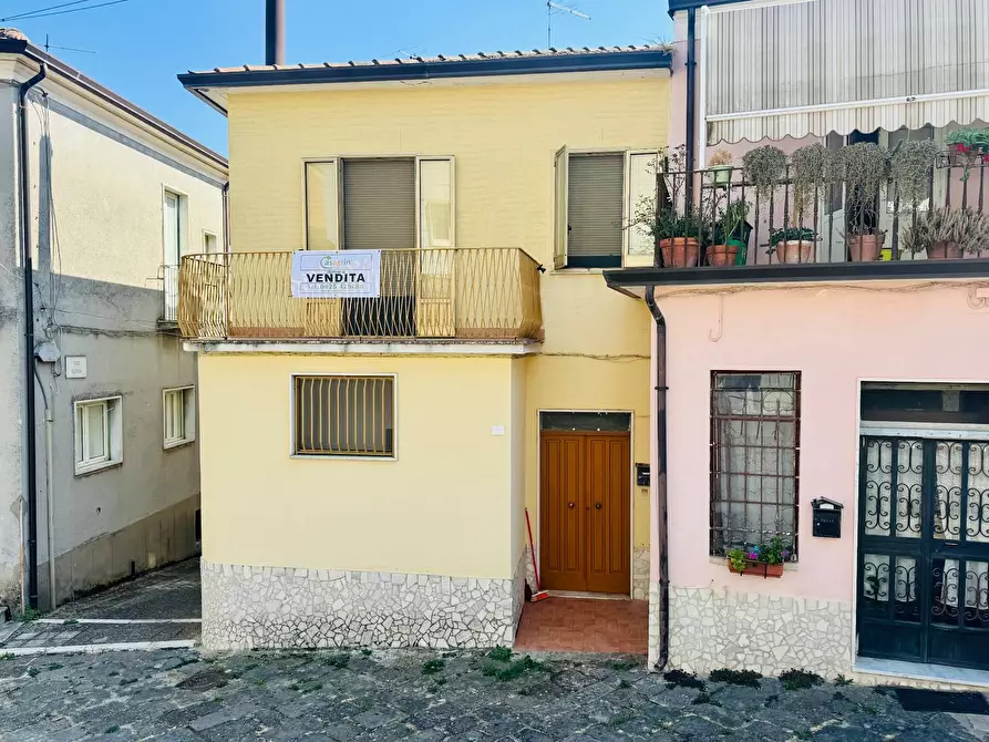 Immagine 3 di Casa semindipendente in vendita  in via mazzini 7 a Bonito