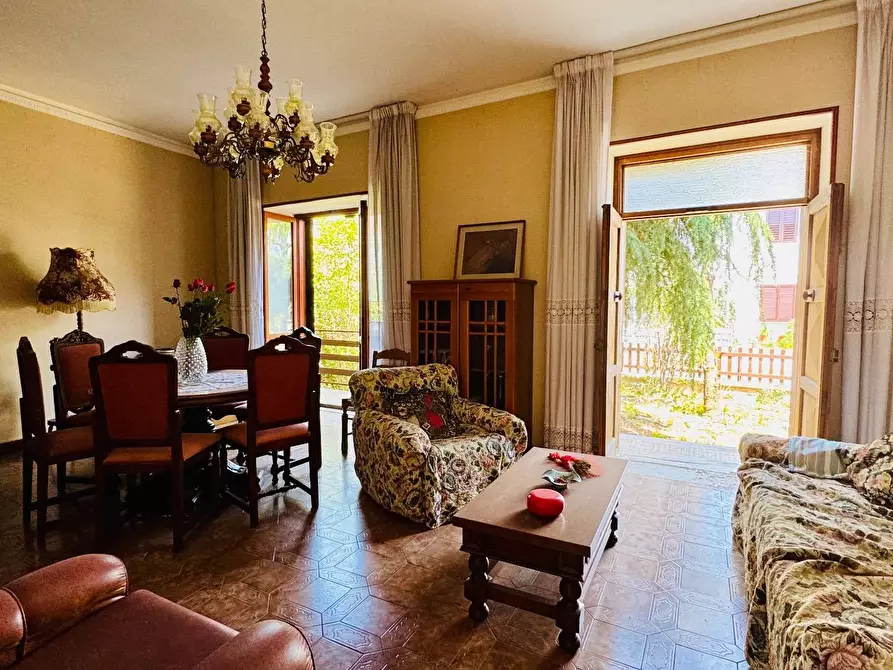 Immagine 4 di Villa in vendita  in VIA DEI MARTIRI a Greci