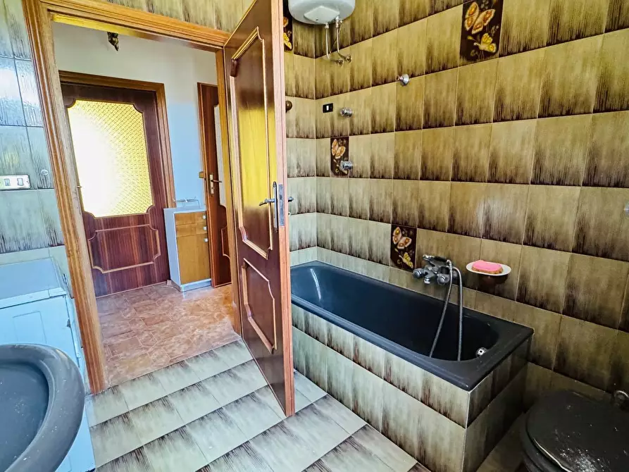 Immagine 10 di Villa in vendita  in VIA DEI MARTIRI a Greci