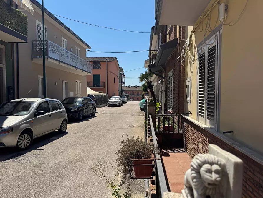 Immagine 14 di Casa semindipendente in affitto  in via giovanni boccaccio 11 a Grottaminarda