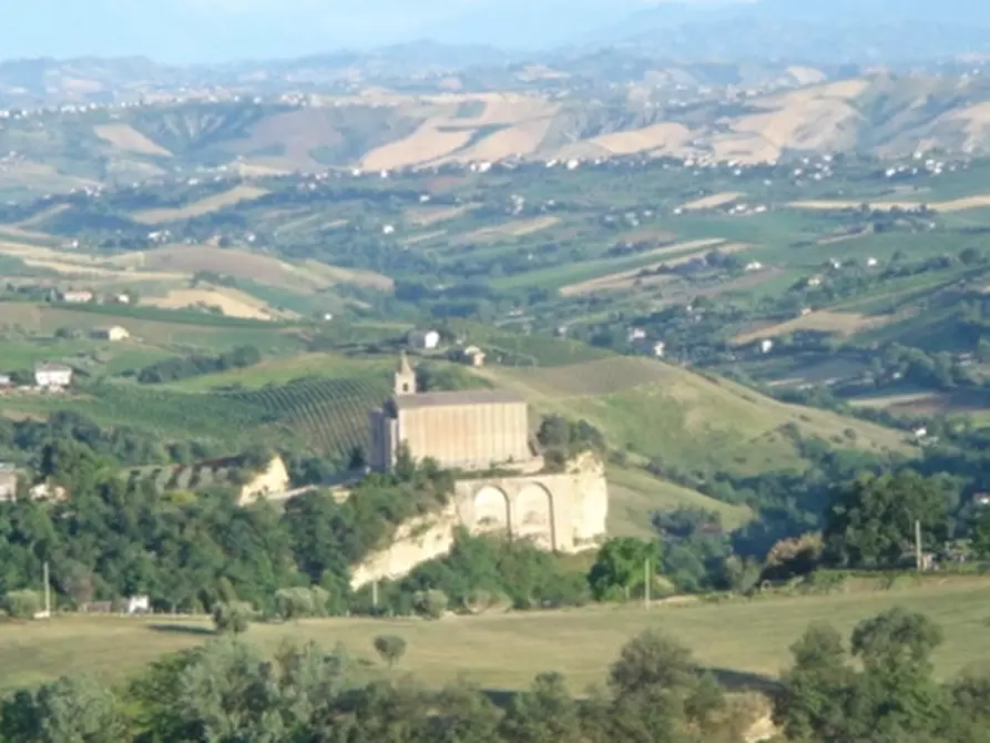 Immagine 22 di Casa indipendente in vendita  a Offida