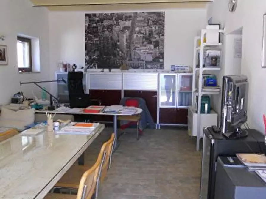 Immagine 25 di Rustico / casale in vendita  in offida a Offida