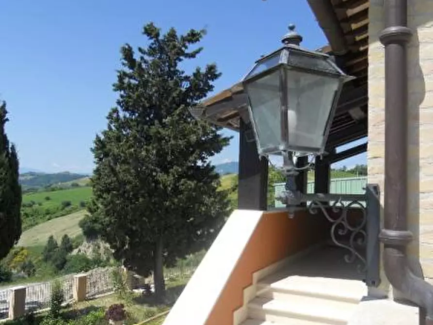 Immagine 24 di Rustico / casale in vendita  in offida a Offida