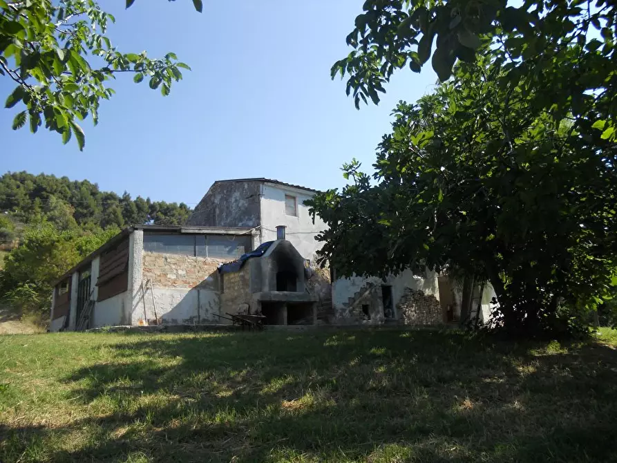 Immagine 12 di Rustico / casale in vendita  a San Benedetto Del Tronto