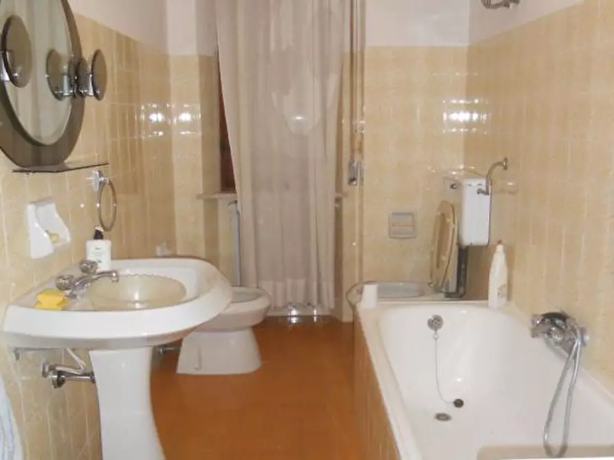 Immagine 9 di Rustico / casale in vendita  in contrada Lava a Offida