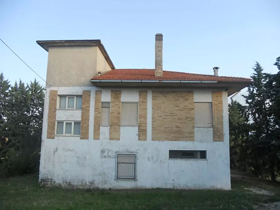 Immagine 4 di Rustico / casale in vendita  in contrada Lava a Offida