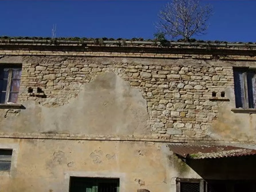 Immagine 5 di Rustico / casale in vendita  in Cont. valle di Rotella a Rotella