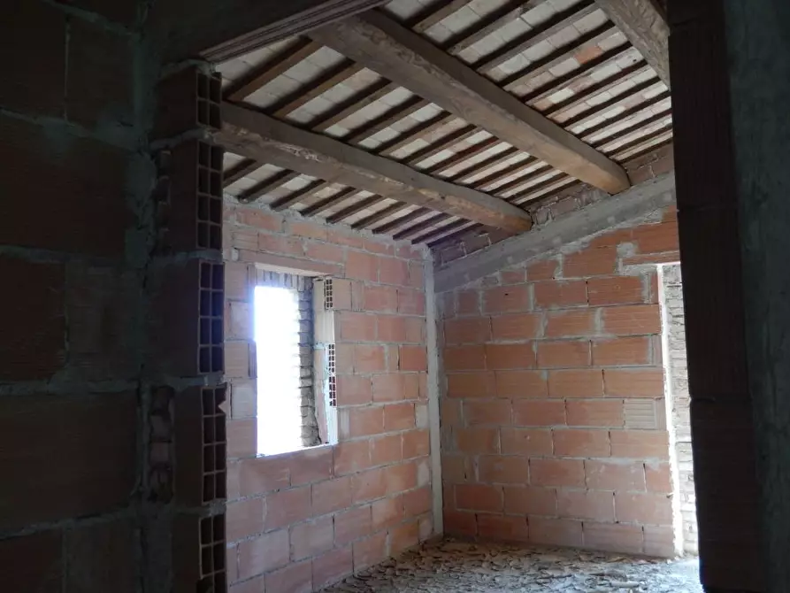 Immagine 9 di Rustico / casale in vendita  a Ripatransone