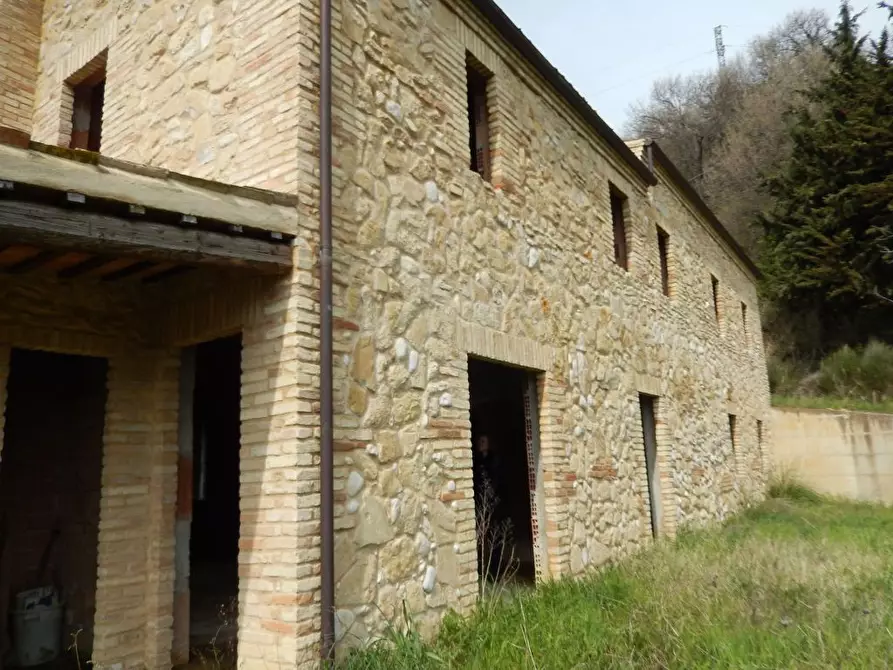 Immagine 14 di Rustico / casale in vendita  a Ripatransone