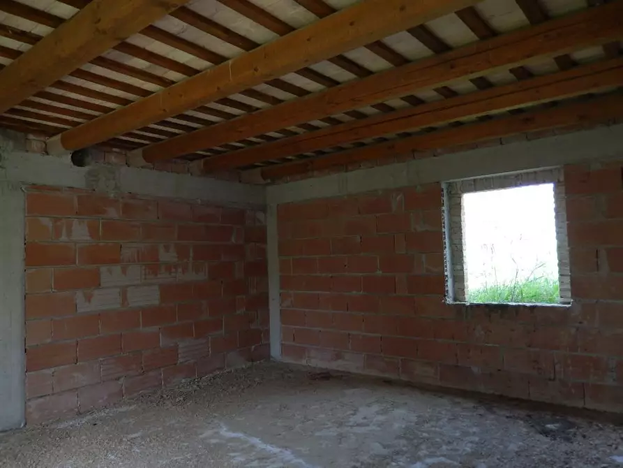 Immagine 12 di Rustico / casale in vendita  a Ripatransone