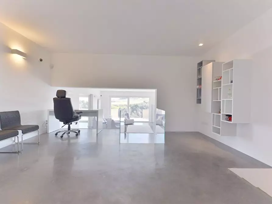 Immagine 10 di Villa in vendita  a San Benedetto Del Tronto