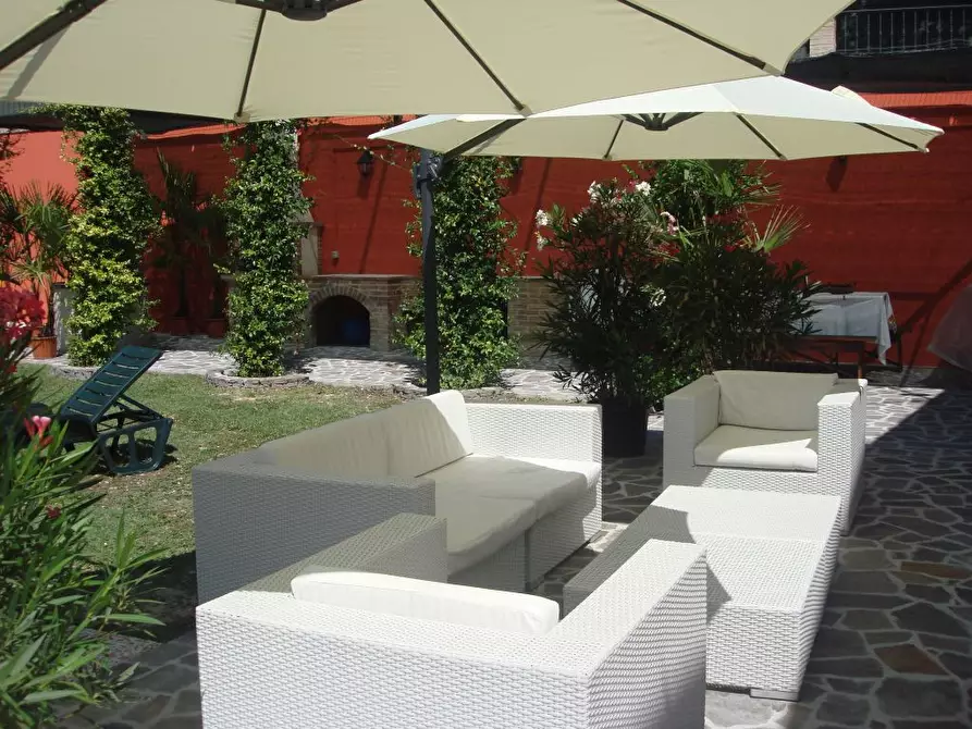 Immagine 23 di Rustico / casale in affitto  a Montefiore Dell'aso