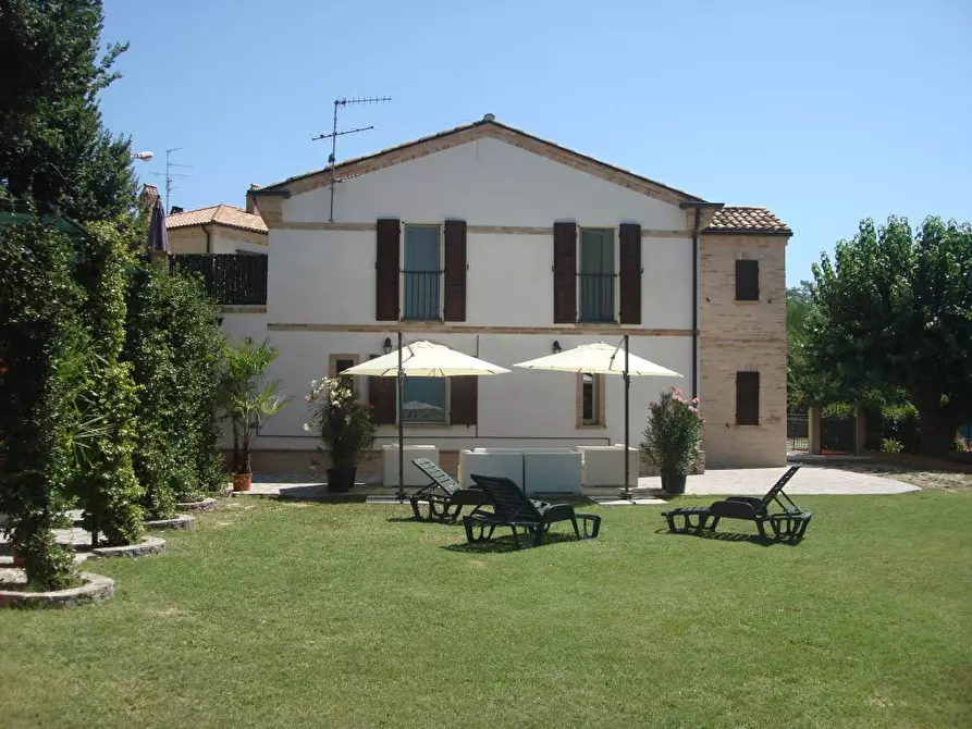 Immagine 24 di Rustico / casale in affitto  a Montefiore Dell'aso