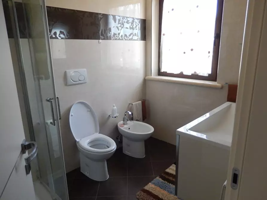 Immagine 16 di Villa in vendita  a Ancarano