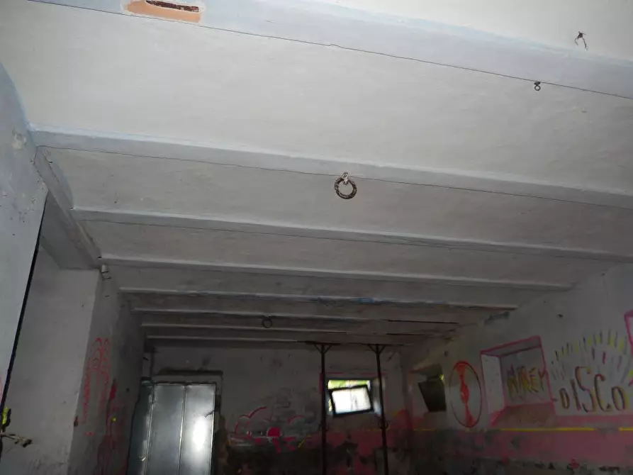 Immagine 32 di Agriturismo in vendita  a Cupra Marittima