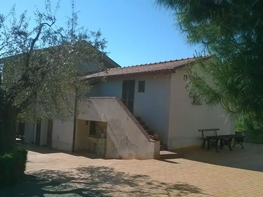 Immagine 2 di Rustico / casale in vendita  a Ancarano