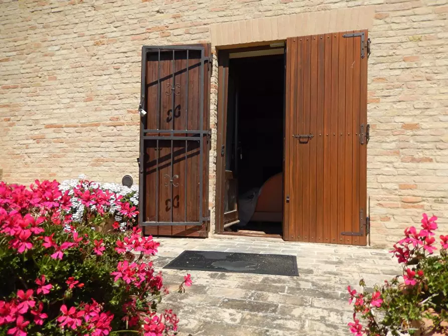 Immagine 39 di Rustico / casale in vendita  in Montelupone a Appignano