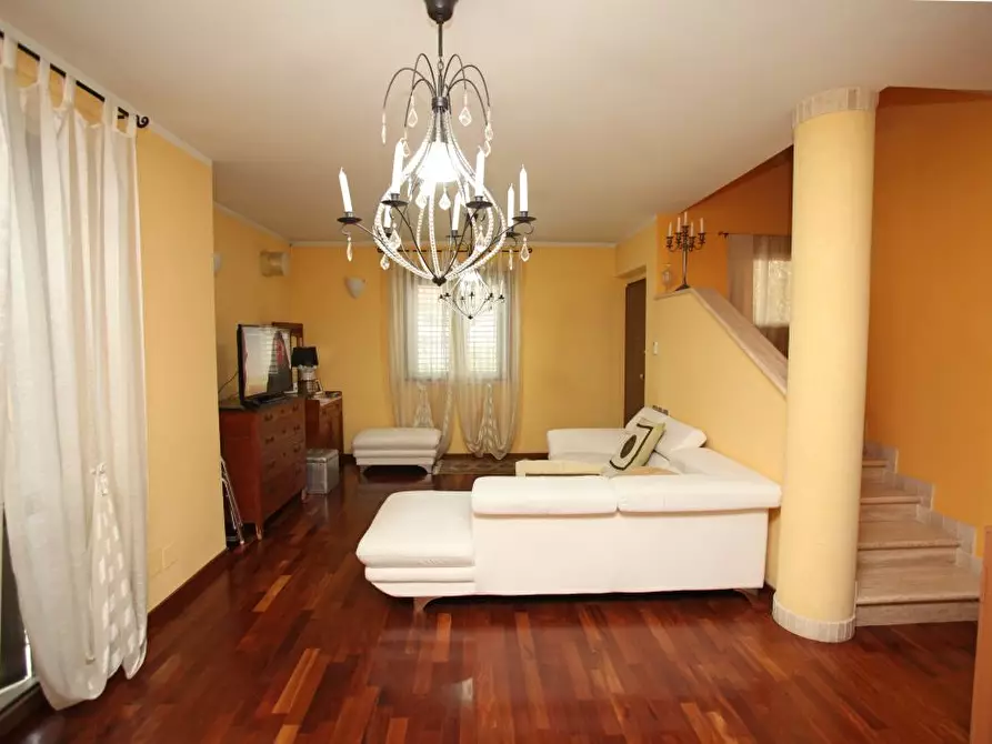 Immagine 3 di Casa indipendente in vendita  a Civitanova Marche