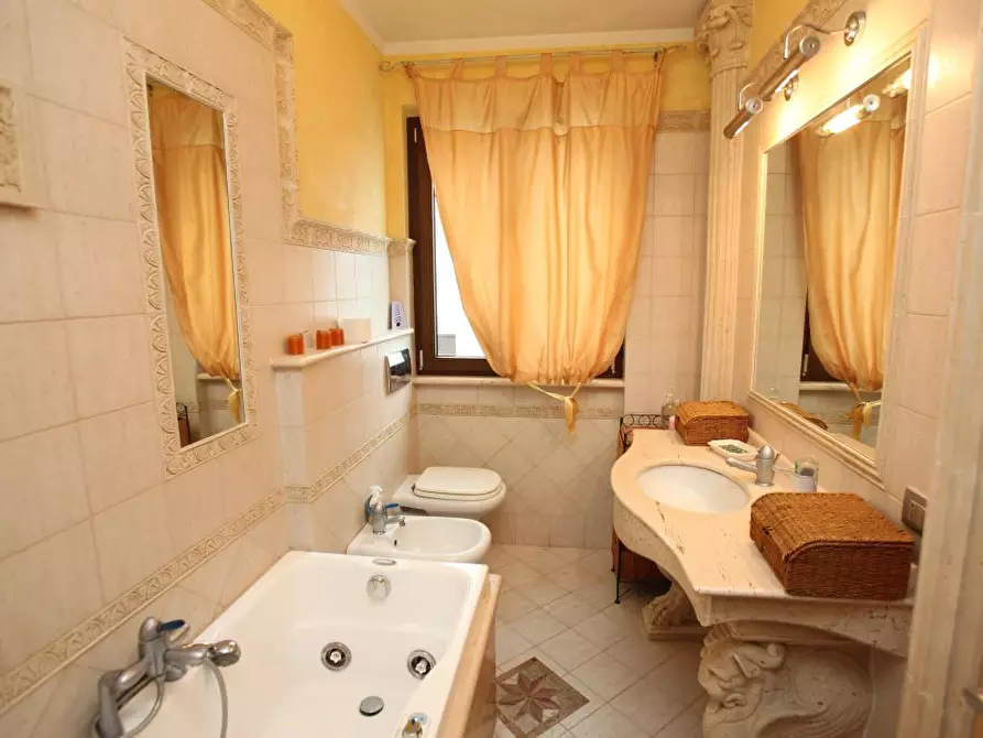 Immagine 6 di Casa indipendente in vendita  a Civitanova Marche