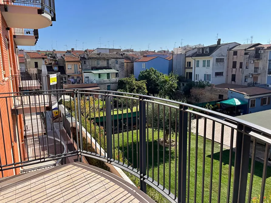 Immagine 4 di Appartamento in vendita  a San Benedetto Del Tronto