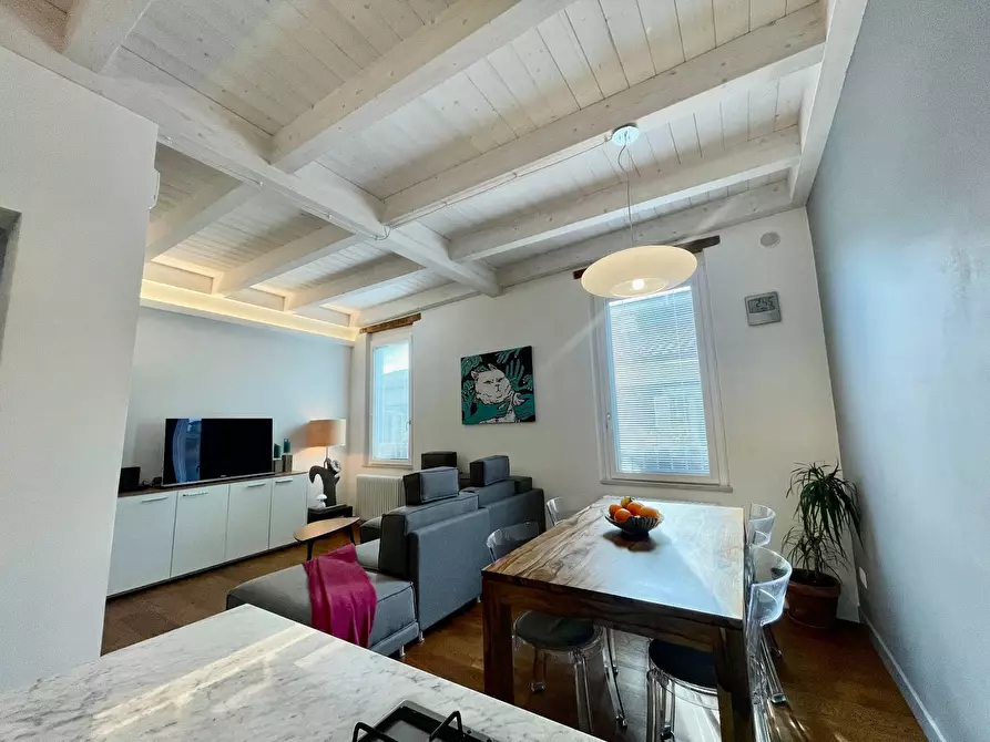 Immagine 2 di Casa indipendente in vendita  in Volturno 42 a San Benedetto Del Tronto