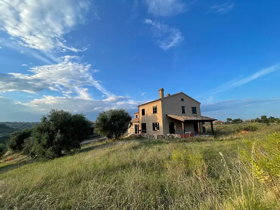 Immagine 2 di Rustico / casale in vendita  in CONTRADA SANT'ANDREA a Cupra Marittima