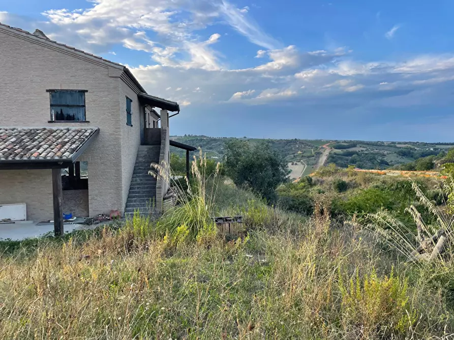Immagine 6 di Rustico / casale in vendita  in CONTRADA SANT'ANDREA a Cupra Marittima