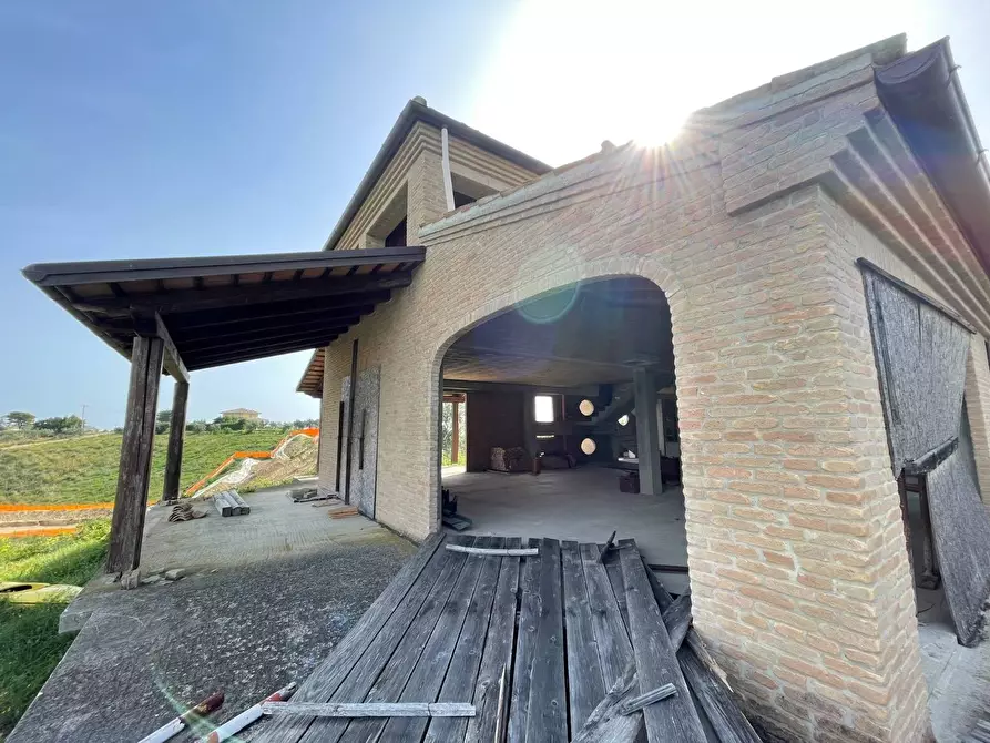 Immagine 7 di Rustico / casale in vendita  in CONTRADA SANT'ANDREA a Cupra Marittima