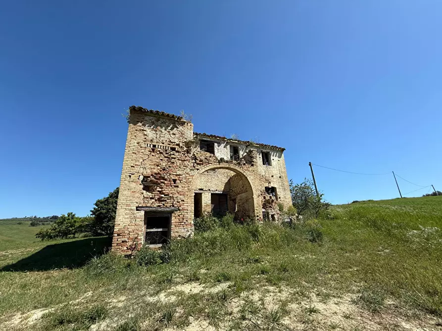 Immagine 6 di Rustico / casale in vendita  a Monteprandone
