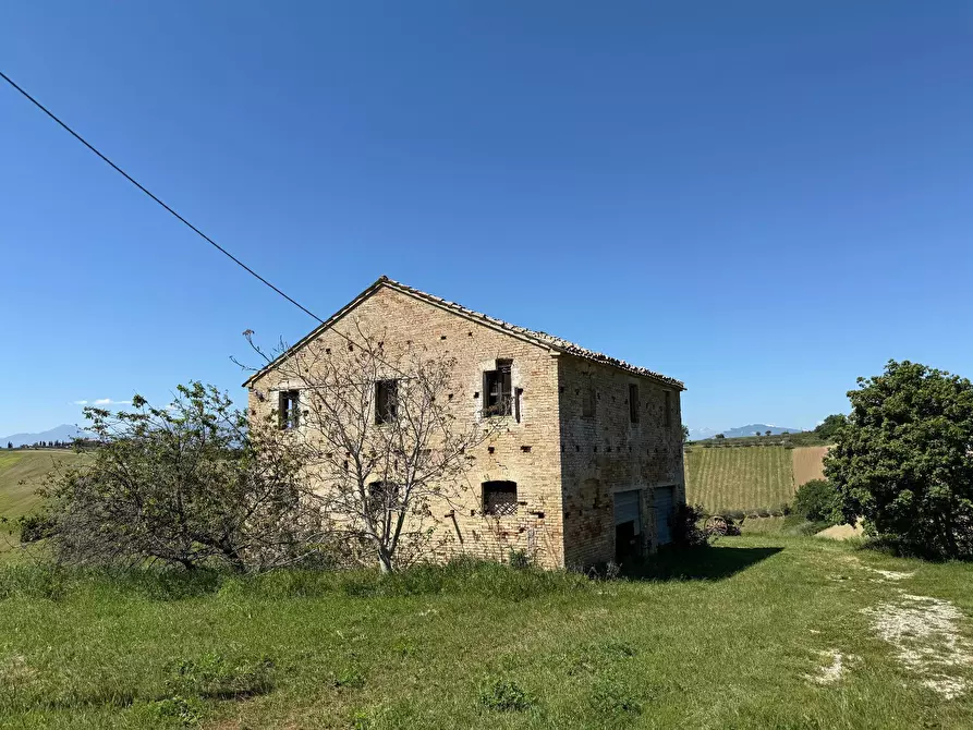 Immagine 20 di Rustico / casale in vendita  a Monteprandone
