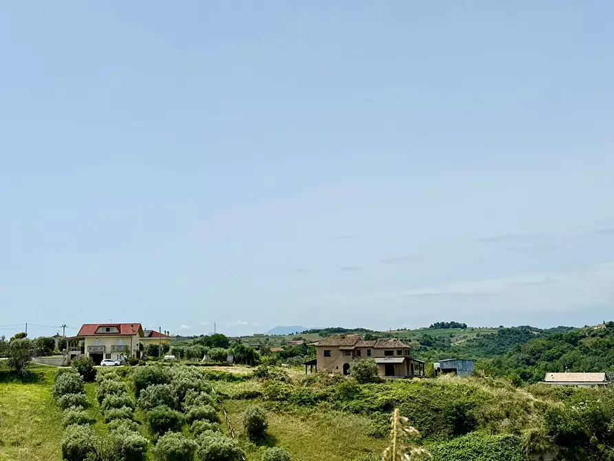 Immagine 25 di Rustico / casale in vendita  in CONTRADA SANT'ANDREA a Cupra Marittima