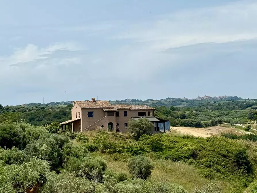 Immagine 28 di Rustico / casale in vendita  in CONTRADA SANT'ANDREA a Cupra Marittima