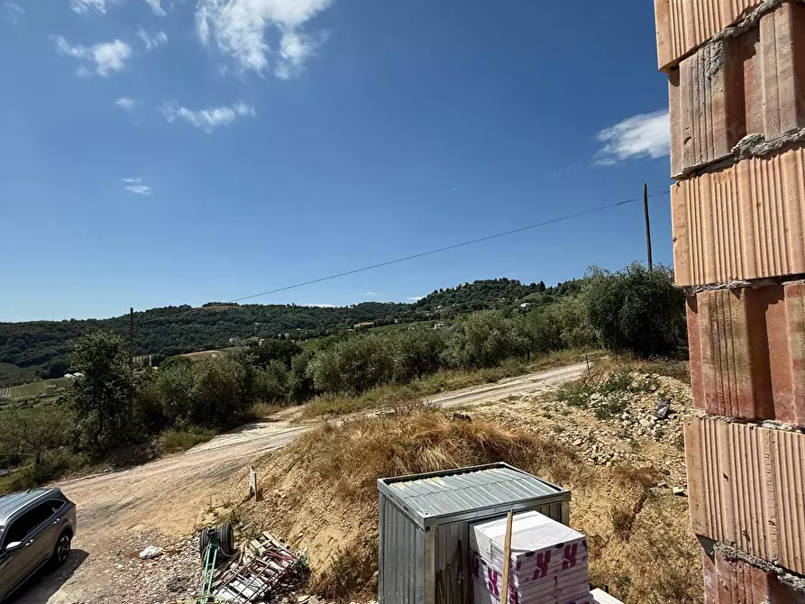 Immagine 8 di Rustico / casale in vendita  a Ripatransone