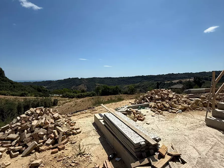 Immagine 14 di Rustico / casale in vendita  a Ripatransone