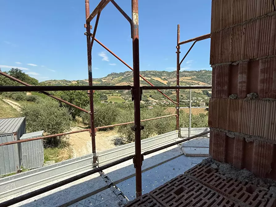 Immagine 5 di Rustico / casale in vendita  in Collevecchio a Ripatransone