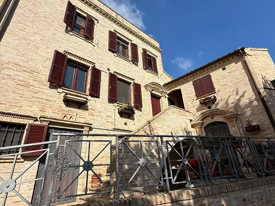 Immagine 41 di Casa indipendente in vendita  a Altidona