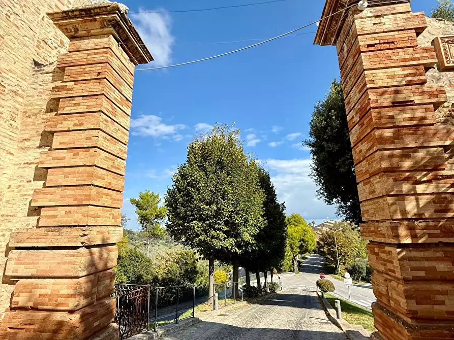 Immagine 42 di Casa indipendente in vendita  a Altidona