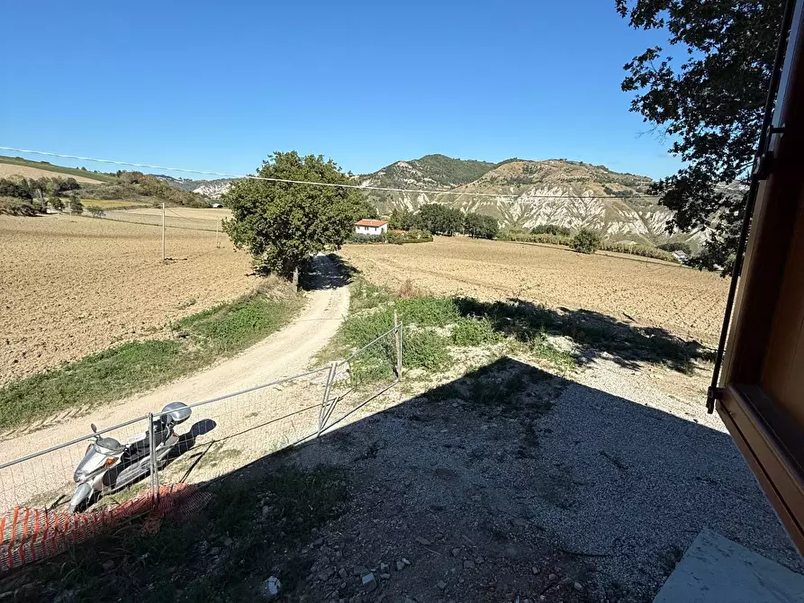 Immagine 6 di Rustico / casale in vendita  a Appignano Del Tronto
