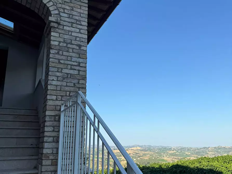 Immagine 19 di Rustico / casale in vendita  a Appignano Del Tronto