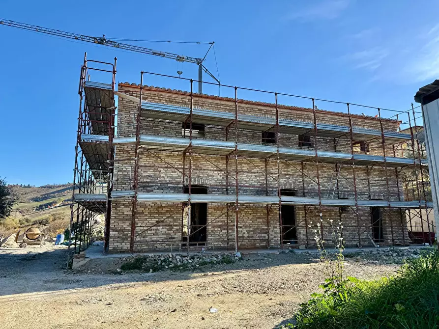 Immagine 23 di Rustico / casale in vendita  in Collevecchio a Ripatransone