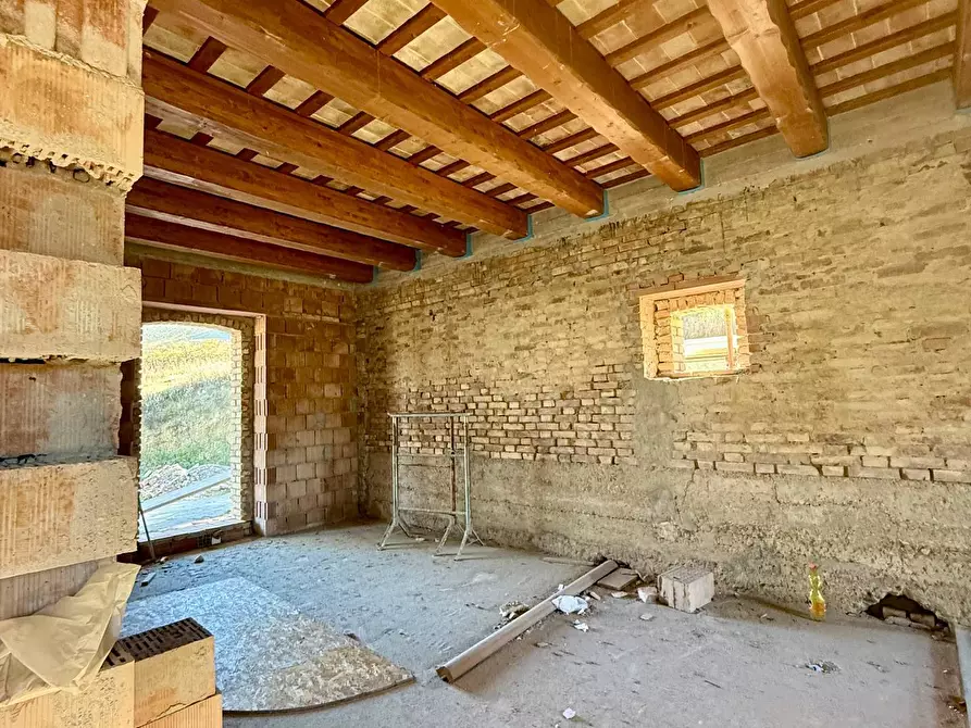 Immagine 26 di Rustico / casale in vendita  in Collevecchio a Ripatransone