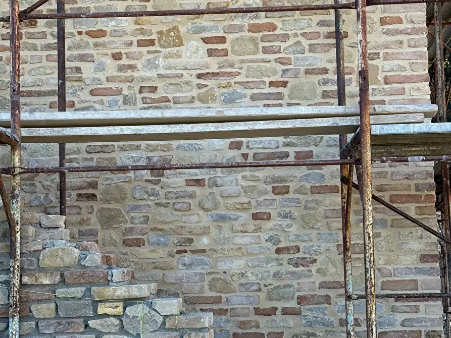 Immagine 23 di Rustico / casale in vendita  a Ripatransone