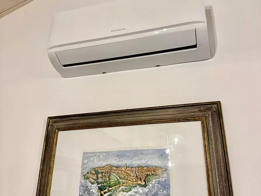 Immagine 26 di Casa indipendente in vendita  a Altidona